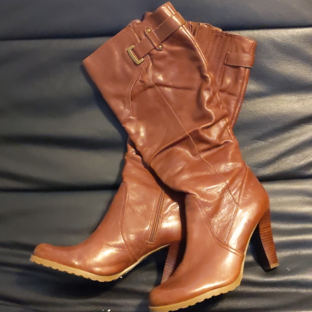 Brown boots with heels